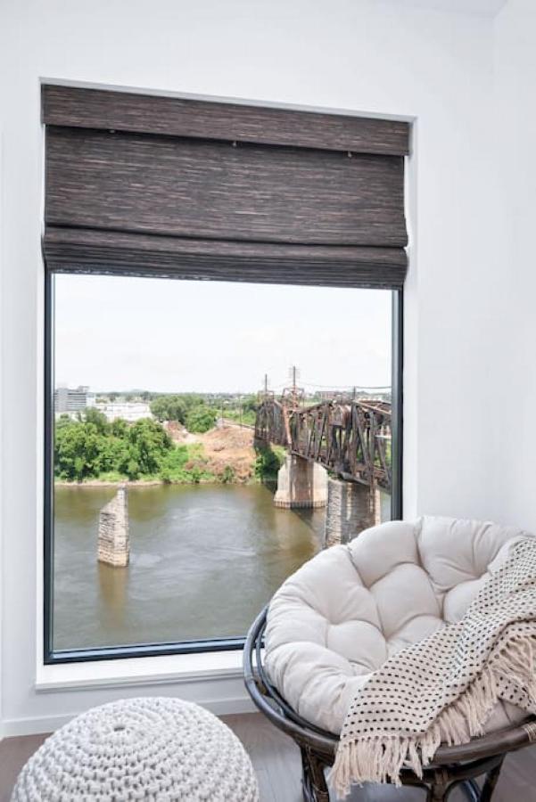 Upscale River View Condo Walk To Downtown And Private Patio ナッシュビル エクステリア 写真